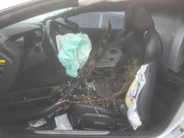  HYUNDAI GENESIS 2014 Сріблястий