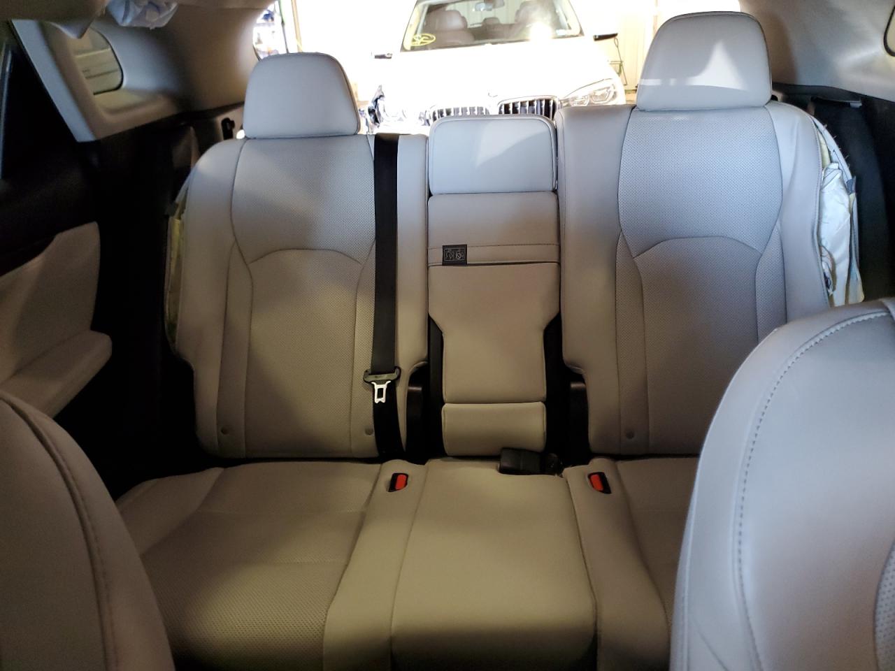 2022 Lexus RX - Image 10