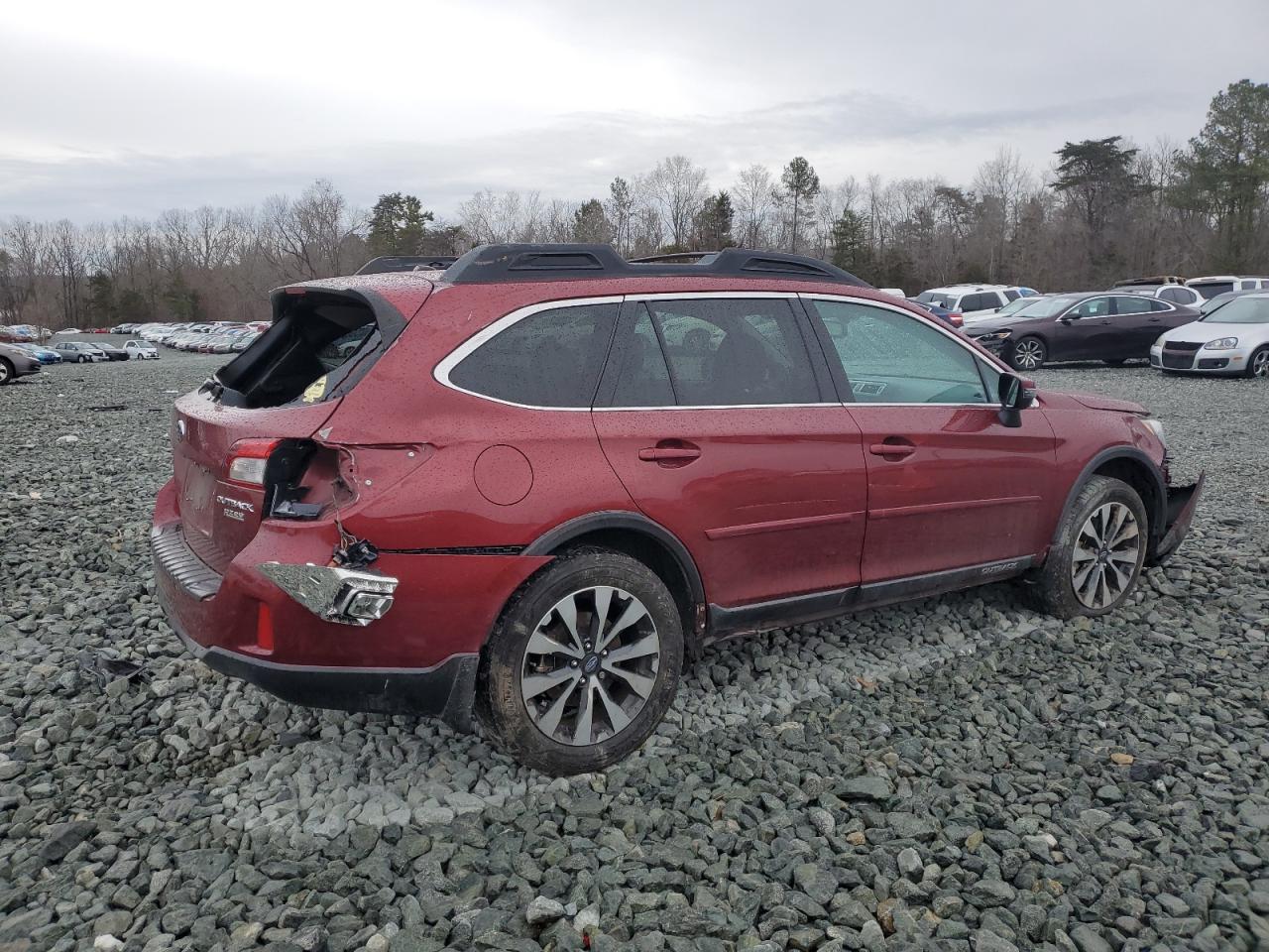 2015 Subaru Outback - Image 3