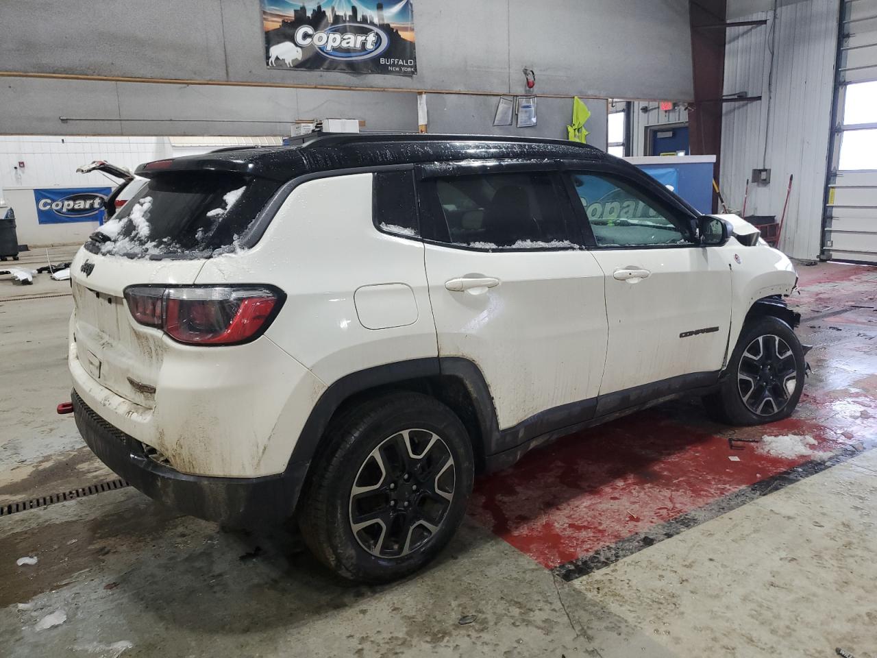 2019 Jeep Compass - Image 3
