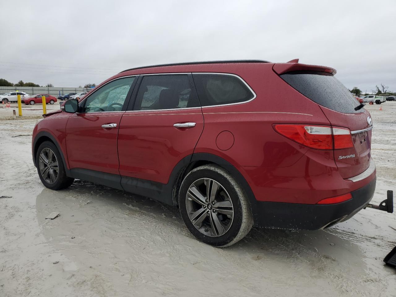 2013 Hyundai Santa Fe - Image 2
