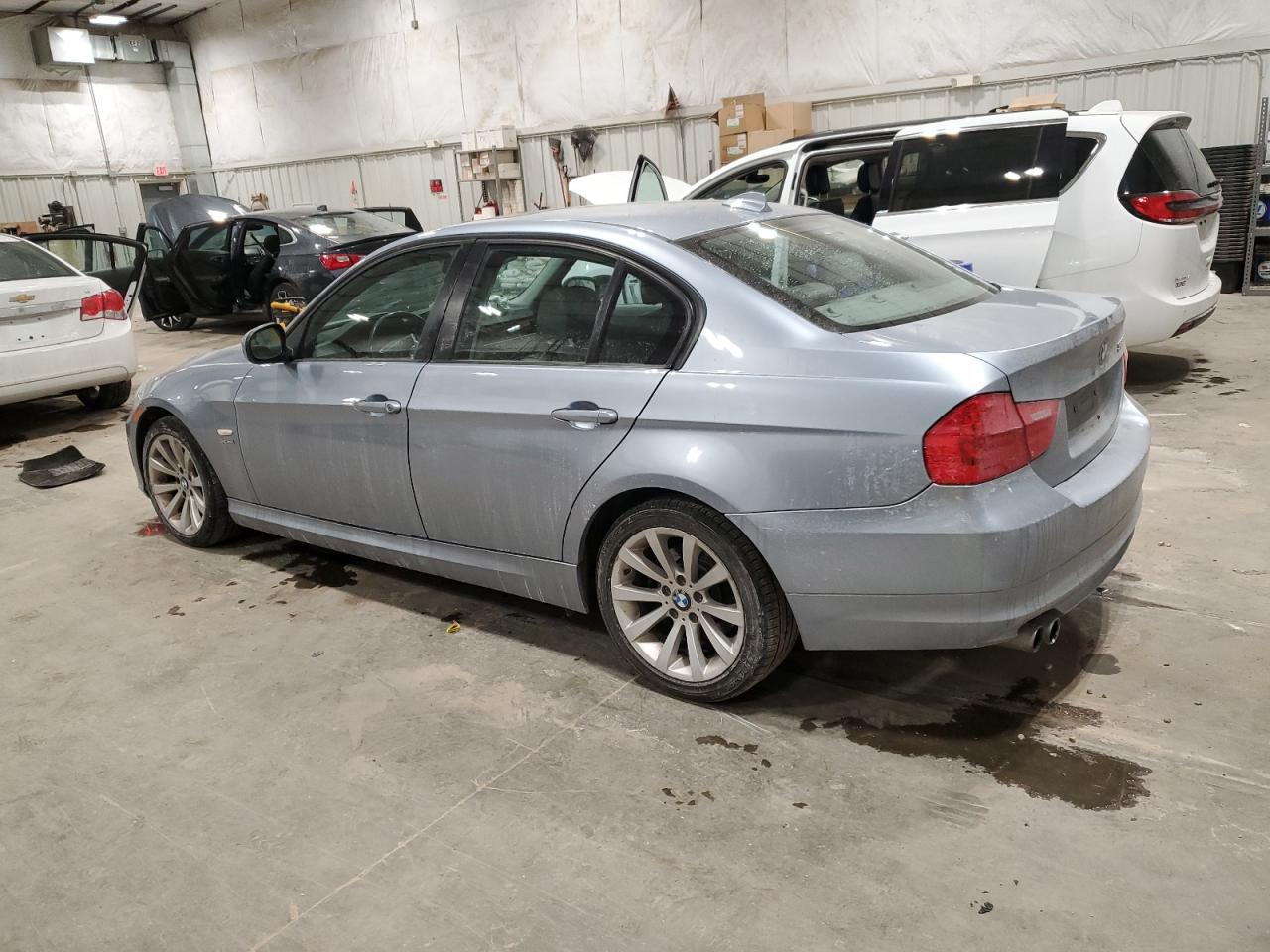 2011 BMW 3er - Image 2