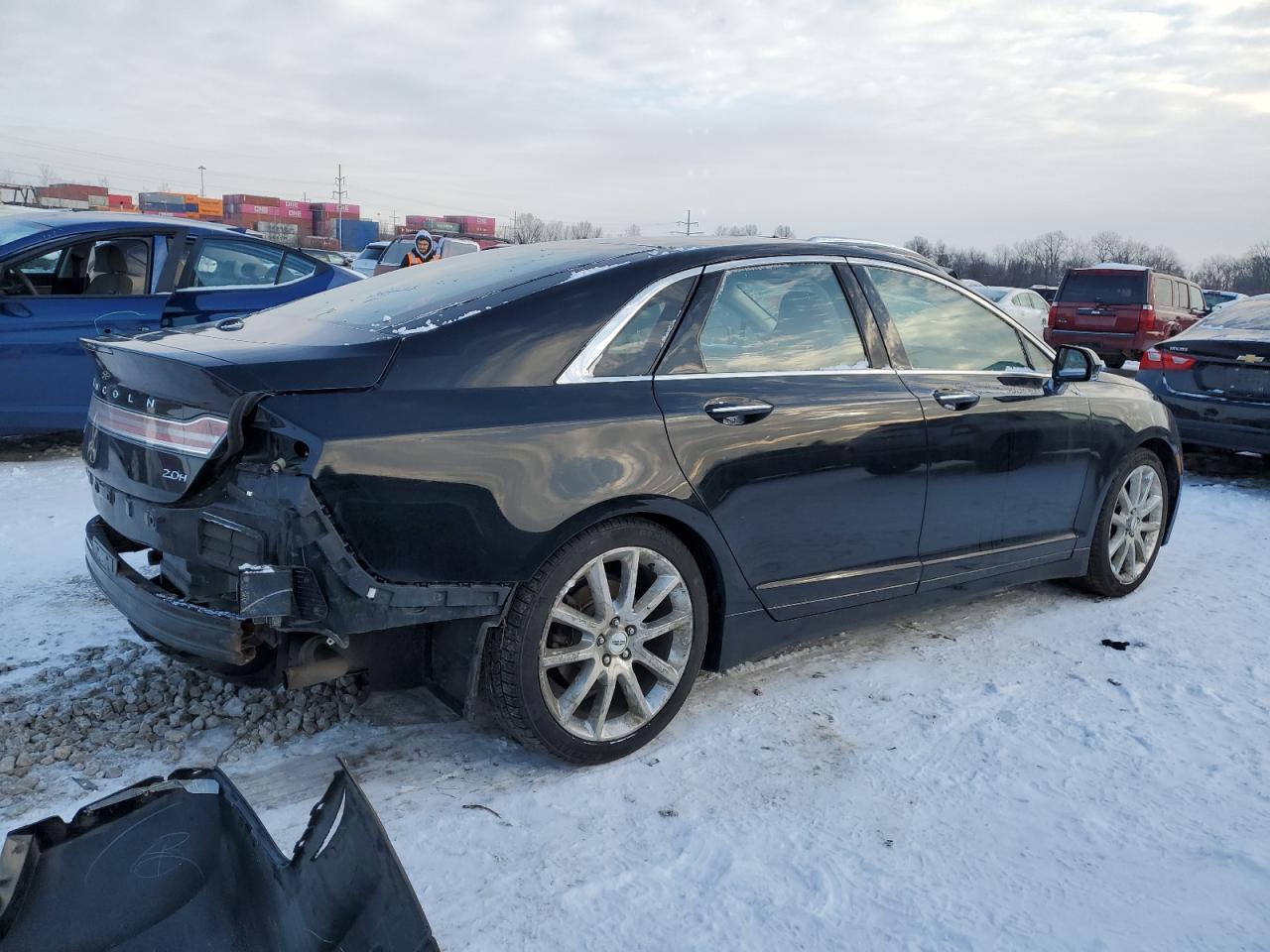 VIN 3LN6L2LU4GR601915 2016 LINCOLN MKZ no.3