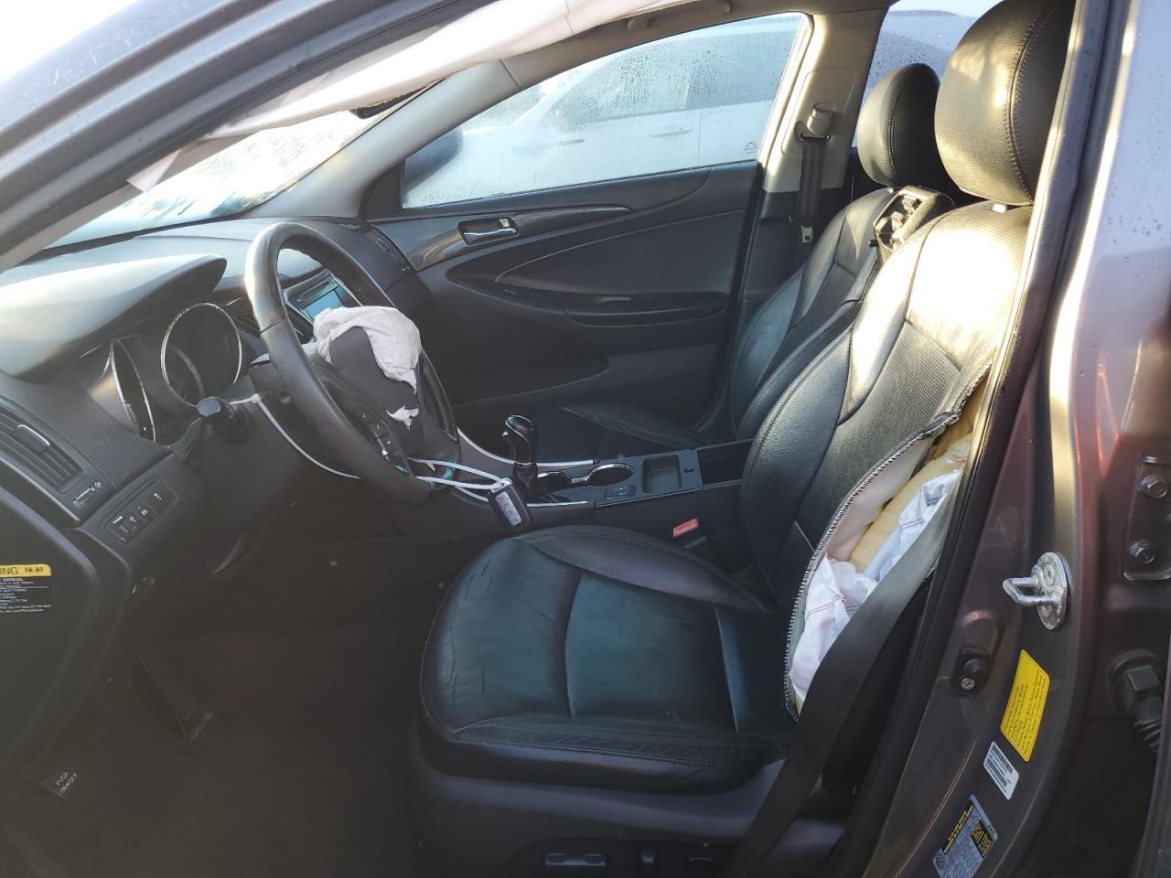 2011 Hyundai Sonata - Image 7