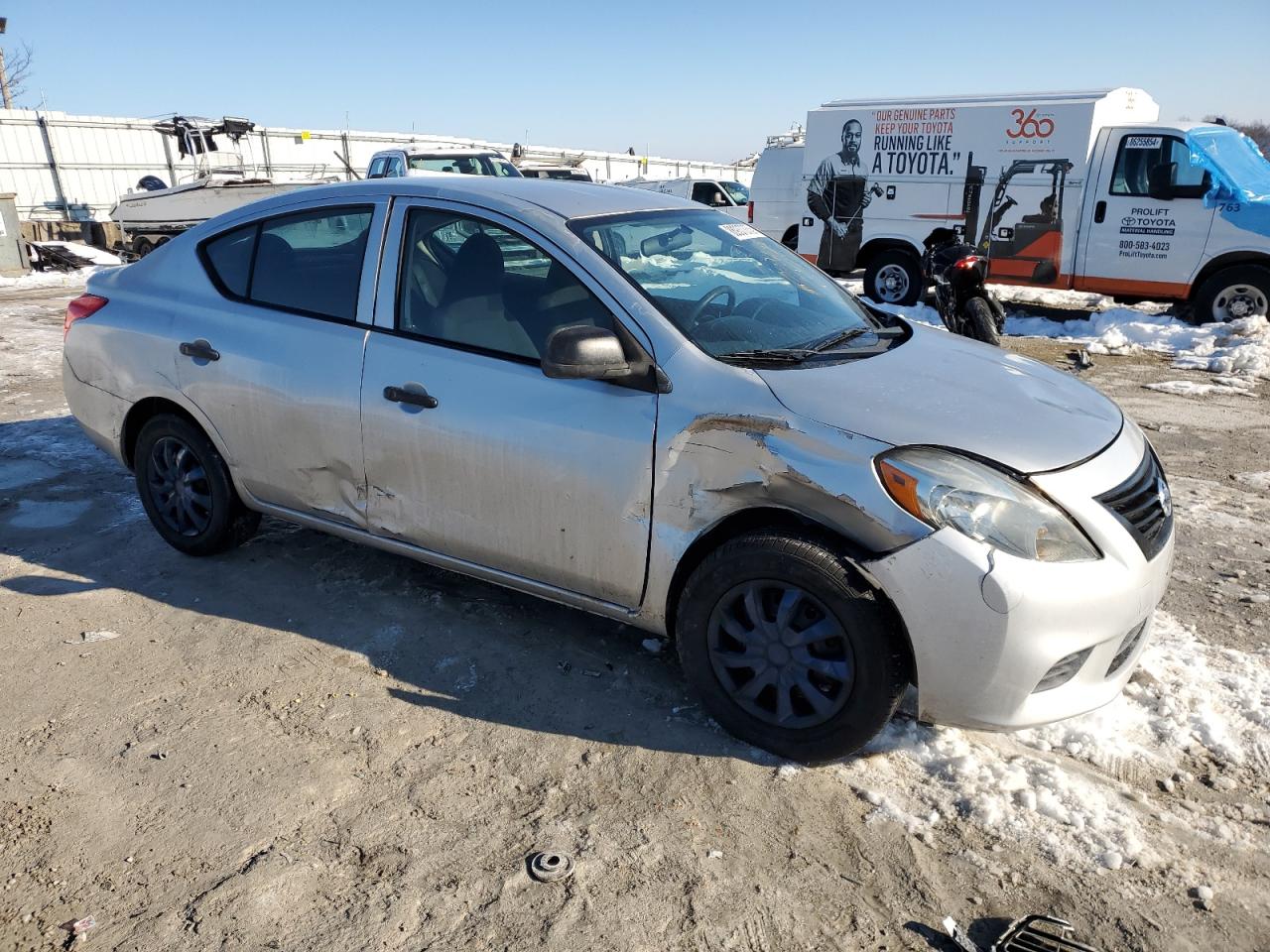 2013 Nissan Versa - Image 4