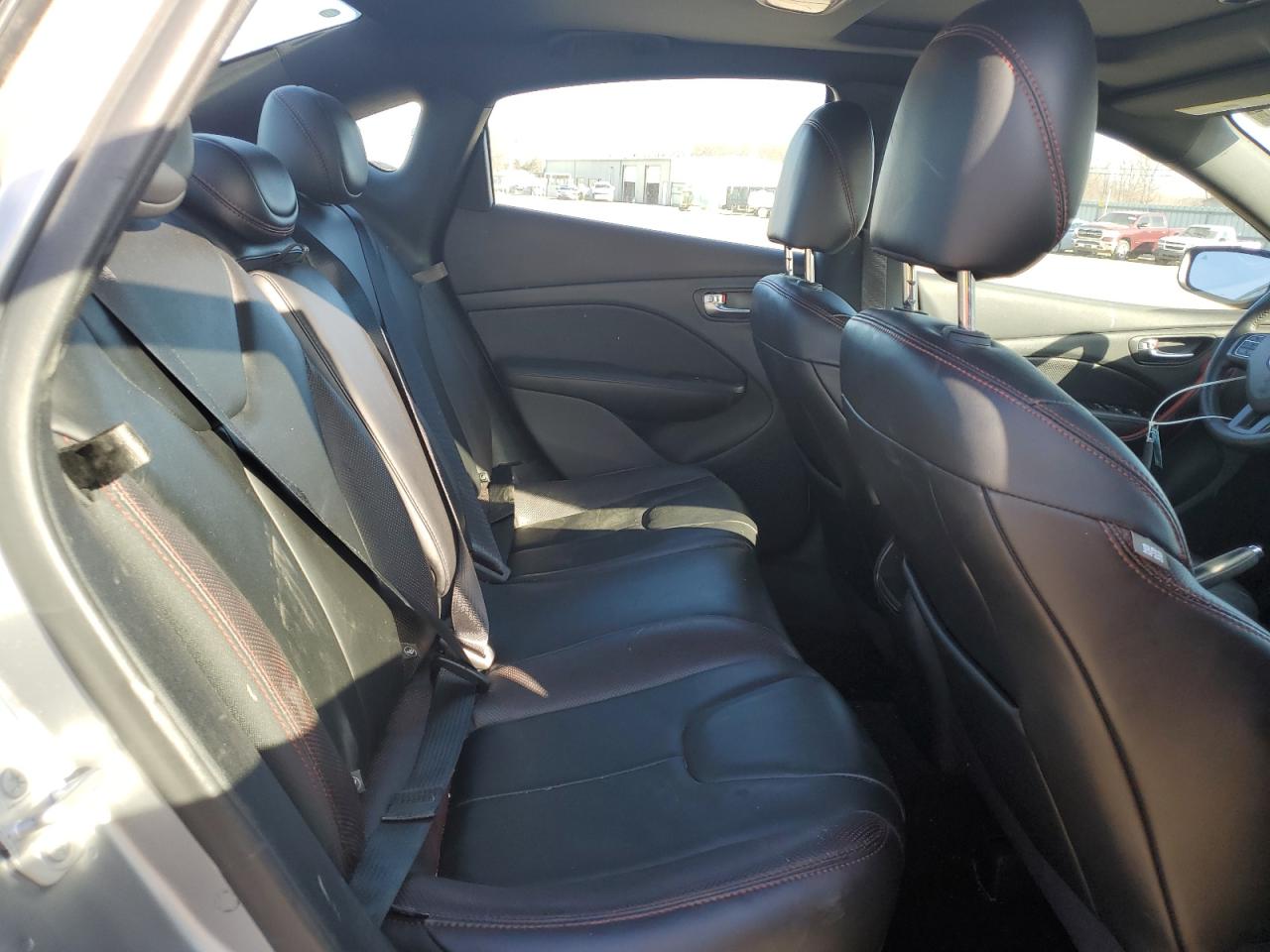 2015 Dodge Dart - Image 10
