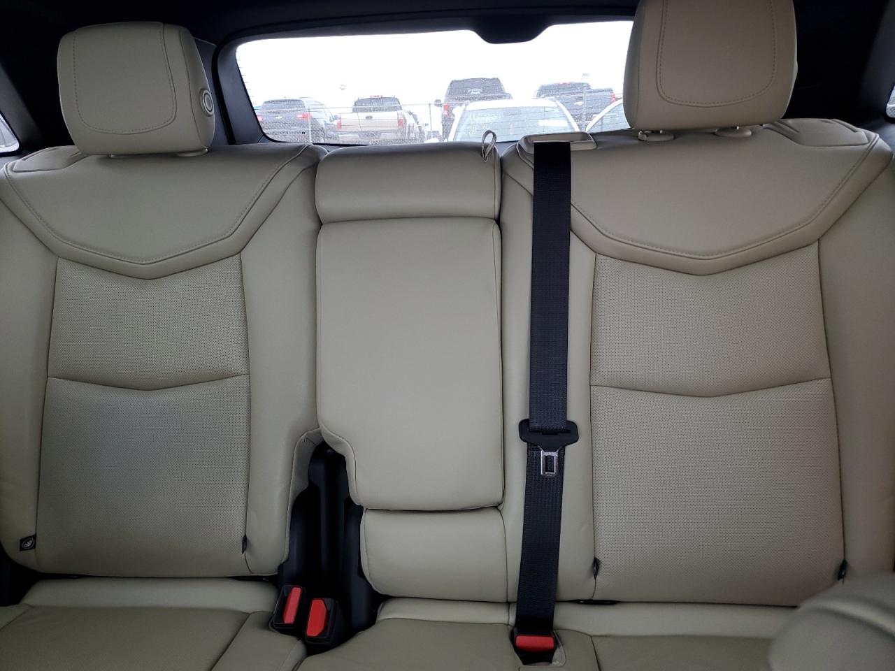 2019 Cadillac XT5 - Image 10