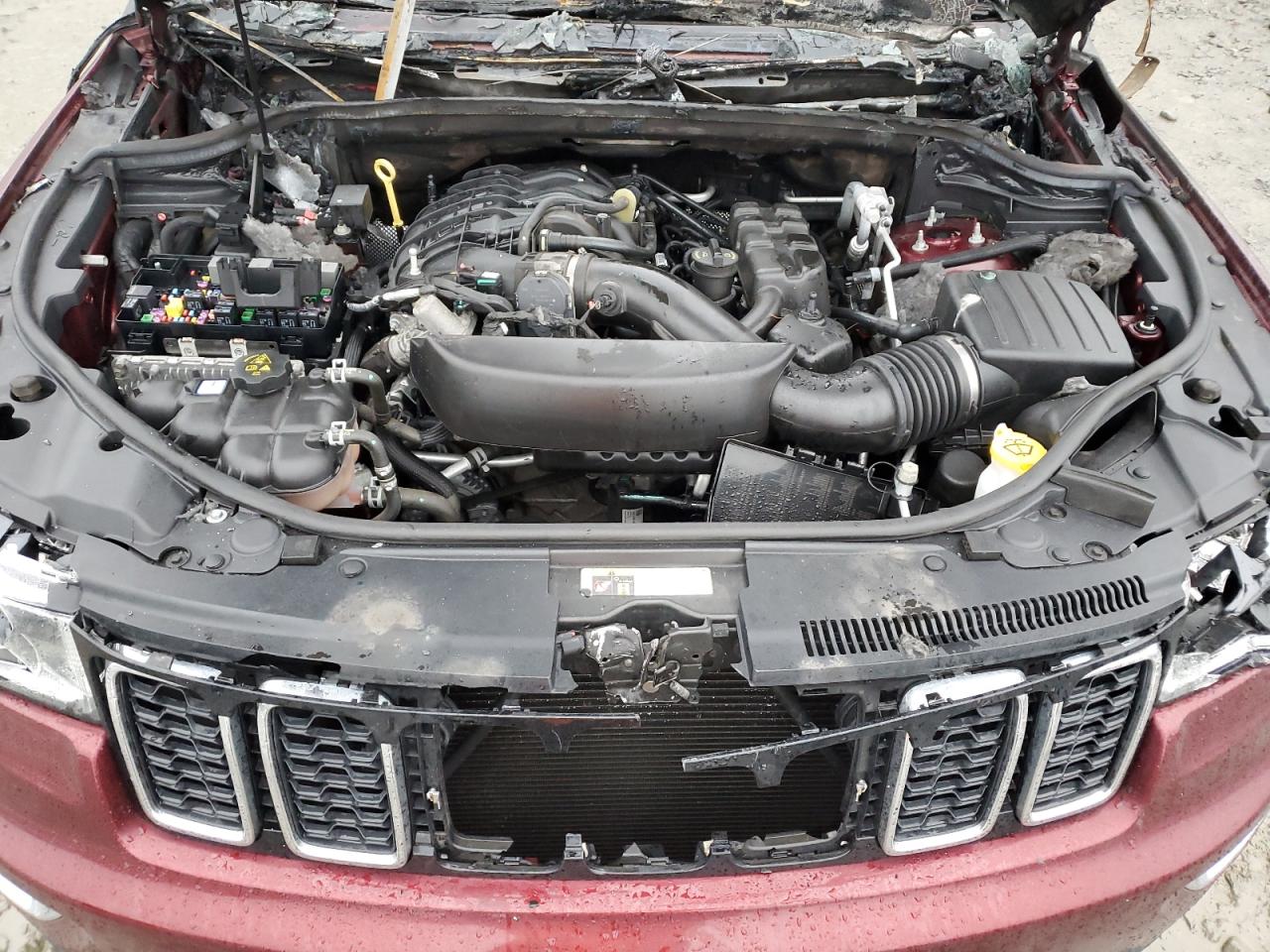 2018 Jeep Grand Cherokee - Image 11