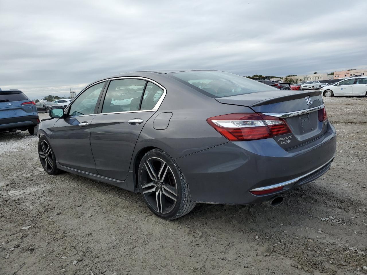 2017 Honda Accord - Image 2