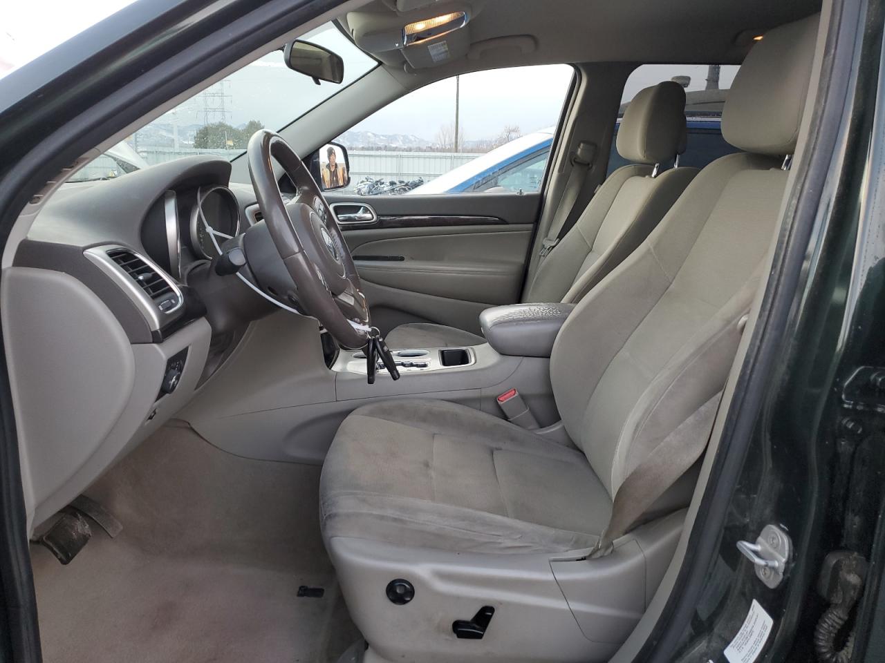 2011 Jeep Grand Cherokee - Image 7