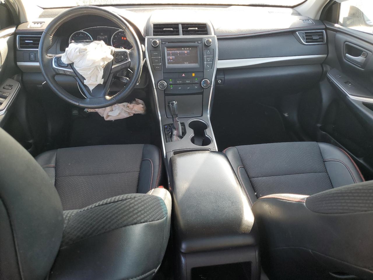 2017 Toyota Camry - Image 8