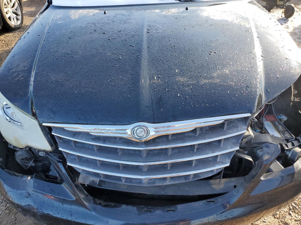 2010 Chrysler Sebring - Image 11