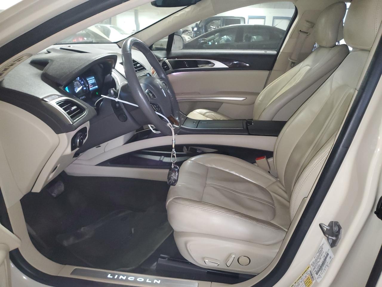 2014 Lincoln MKZ - Image 7
