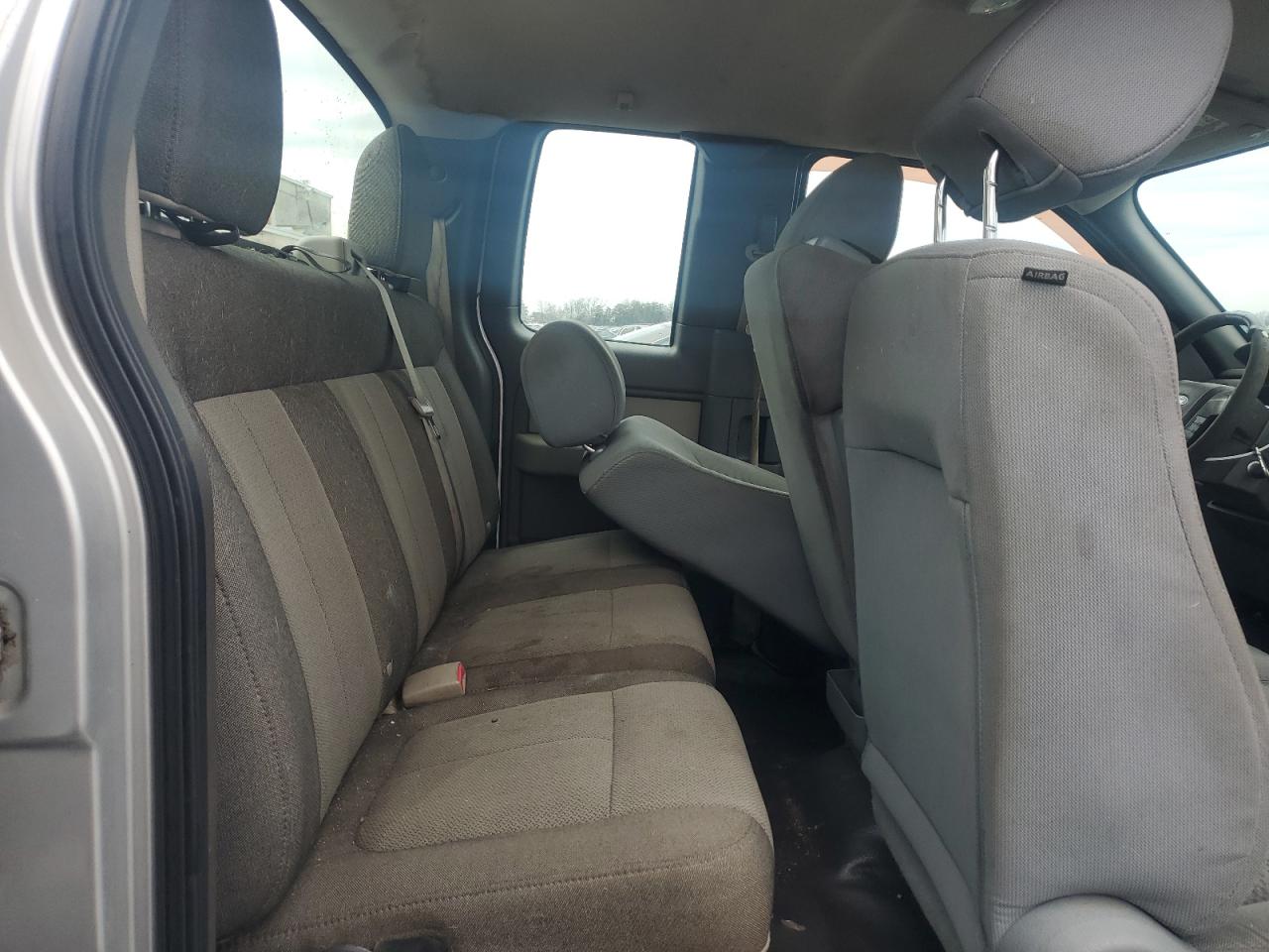 2010 Ford F-150 - Image 10