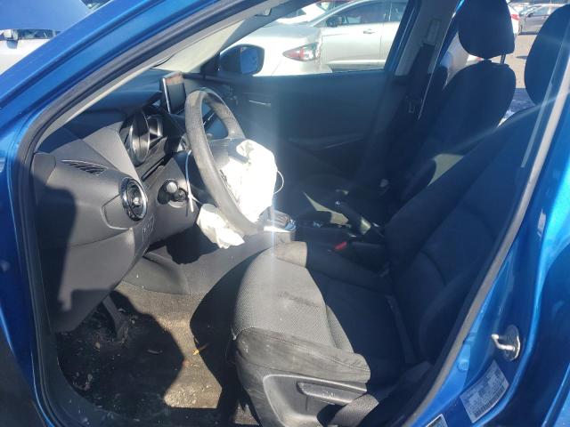 Sedans TOYOTA YARIS 2017 Blue