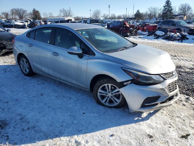  CHEVROLET CRUZE 2017 Srebrny