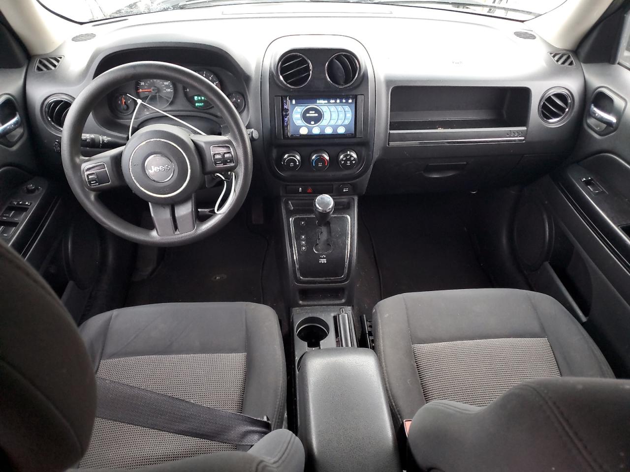 2011 Jeep Liberty (Patriot) - Image 8