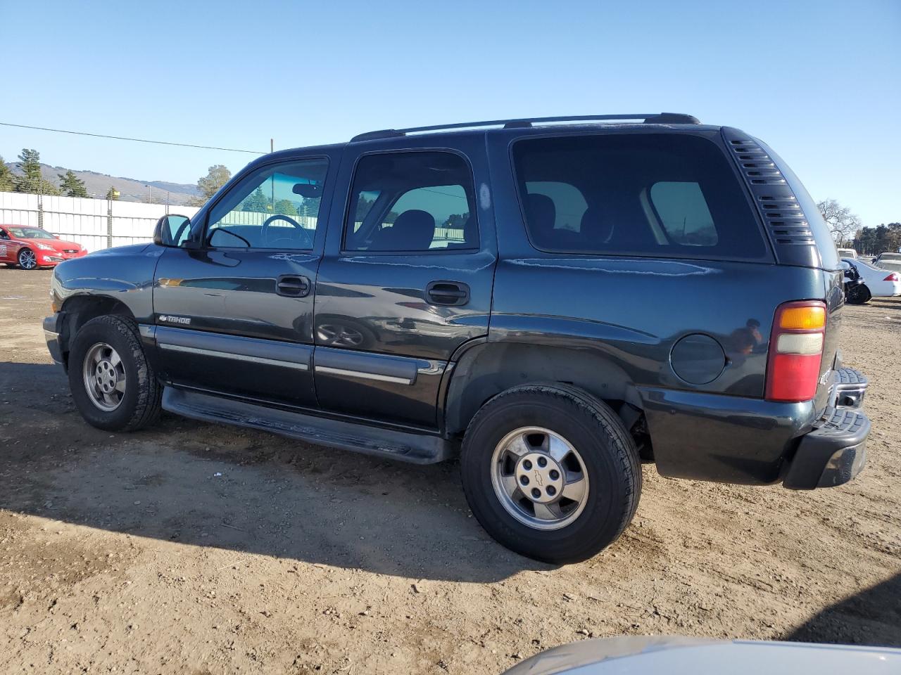 2003 Chevrolet Tahoe - Image 2