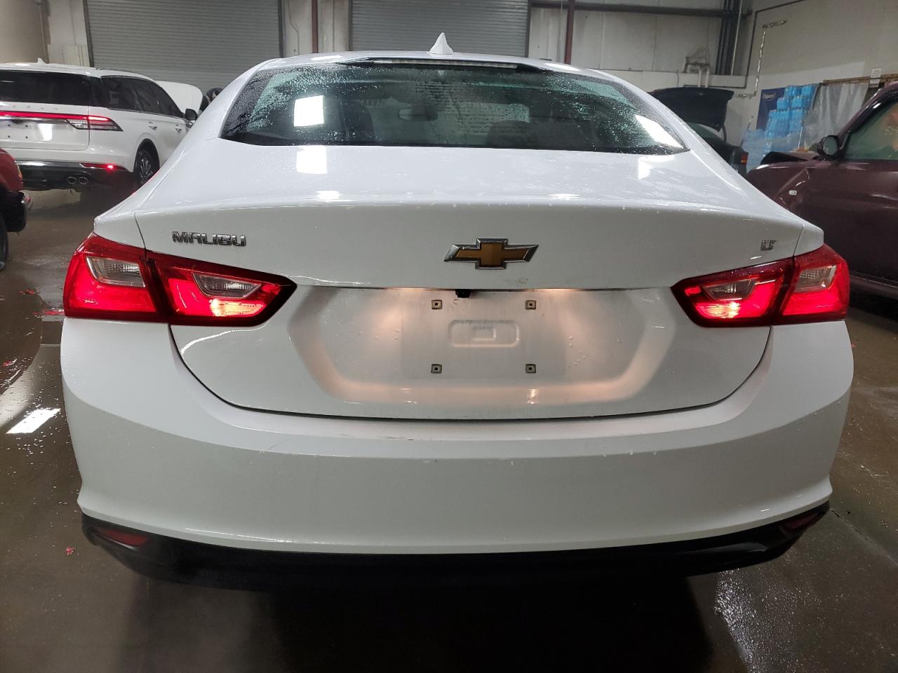 2023 Chevrolet Malibu - Image 6