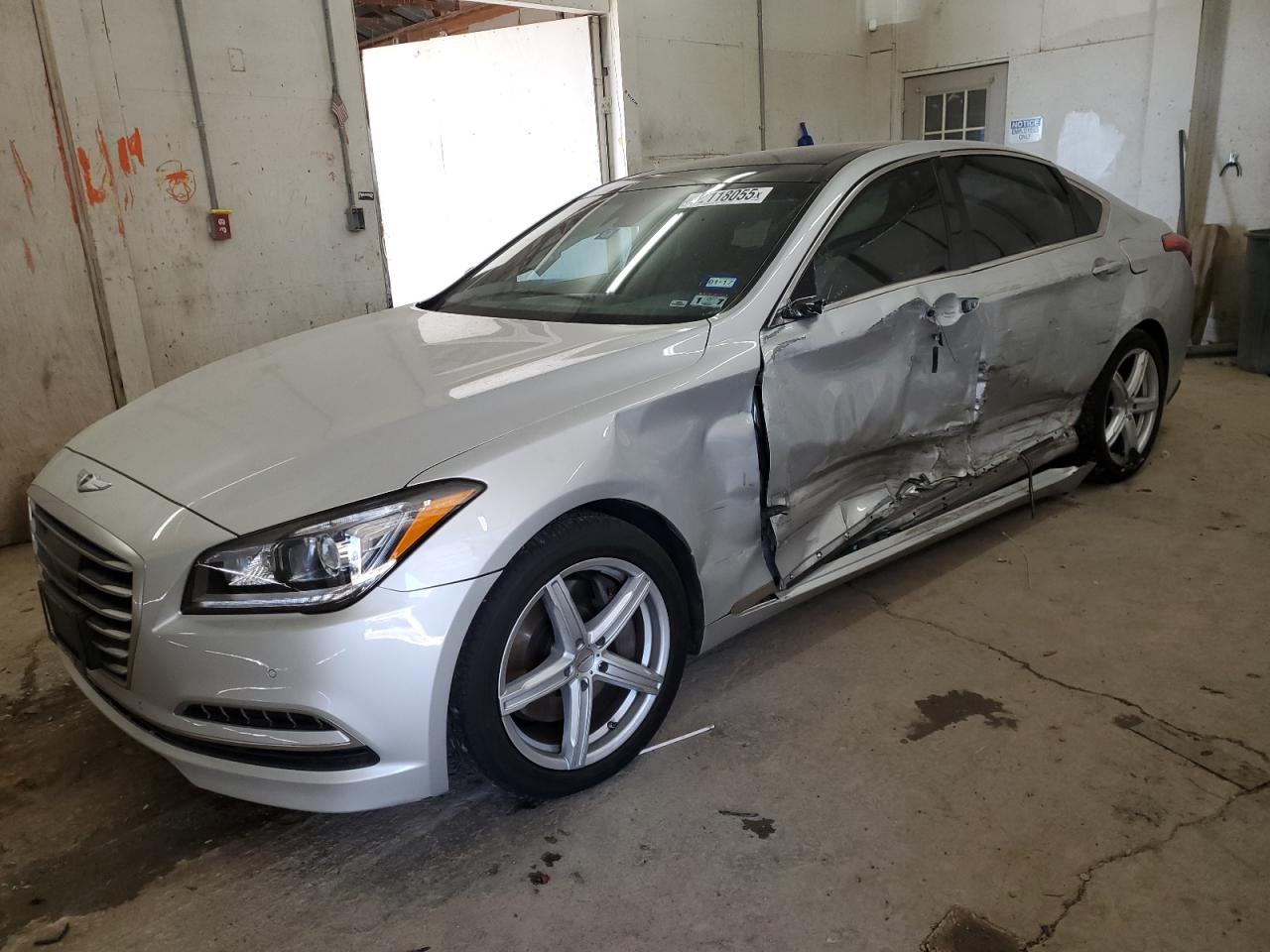 2015 Hyundai Genesis - Image 1