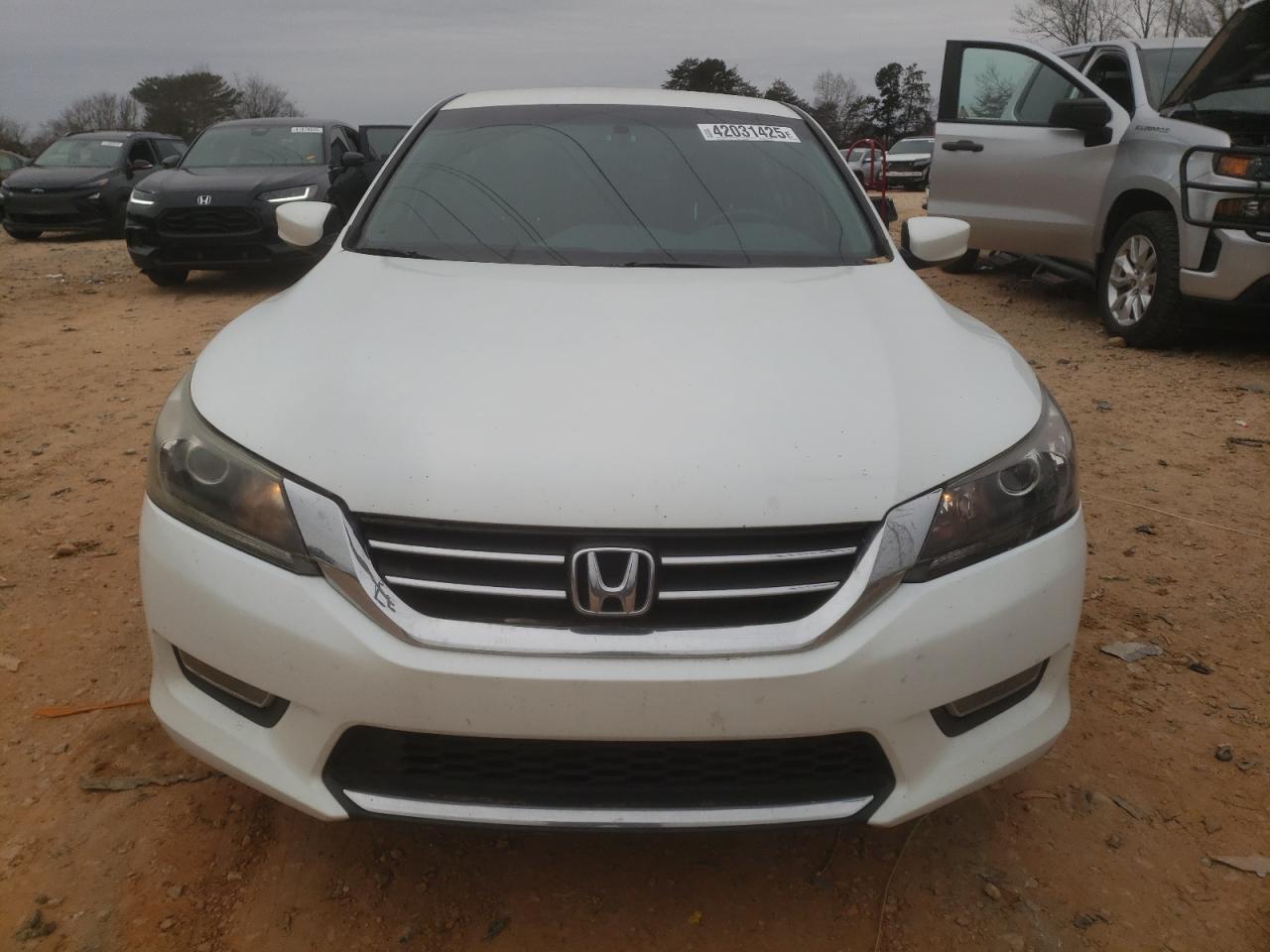 2013 Honda Accord - Image 5