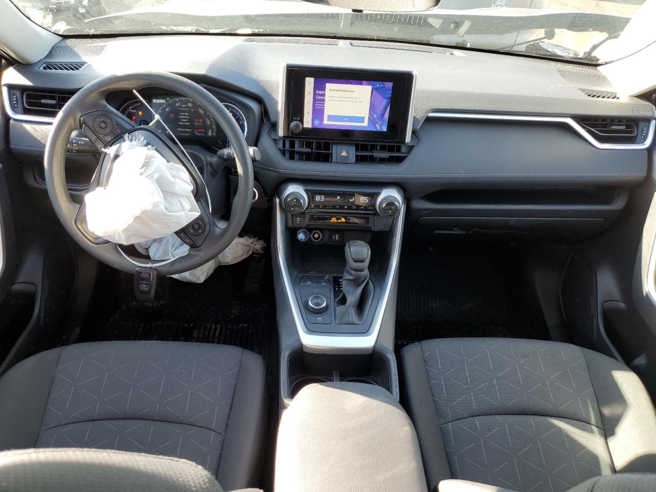 2024 Toyota RAV 4 - Image 8