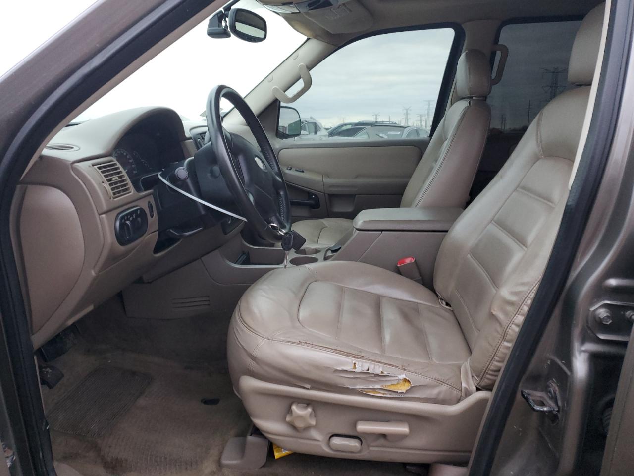 2002 Ford Explorer - Image 7