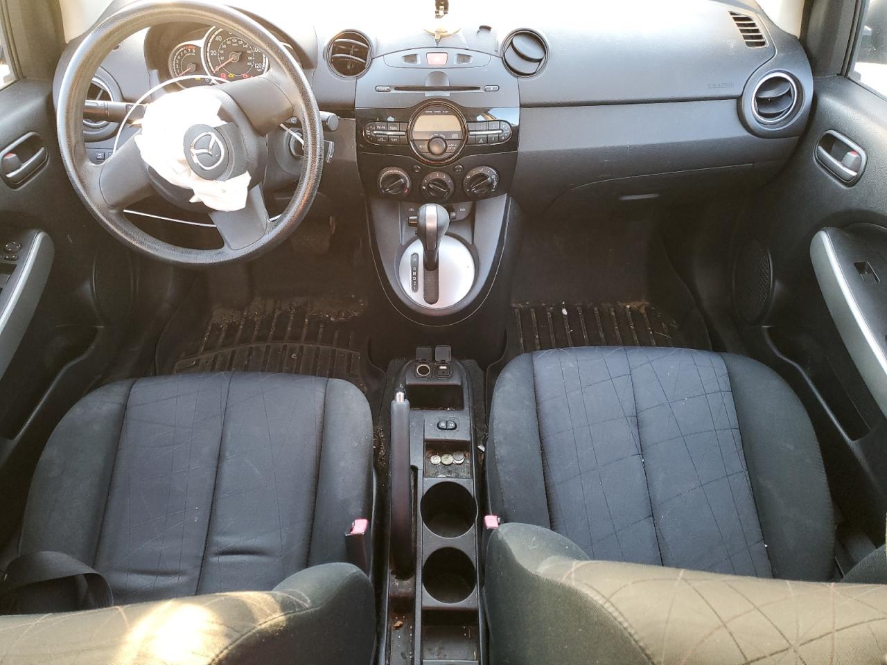 2014 Mazda Mazda2 Sport VIN: JM1DE1KZ0E0182746 Lot: 88887415