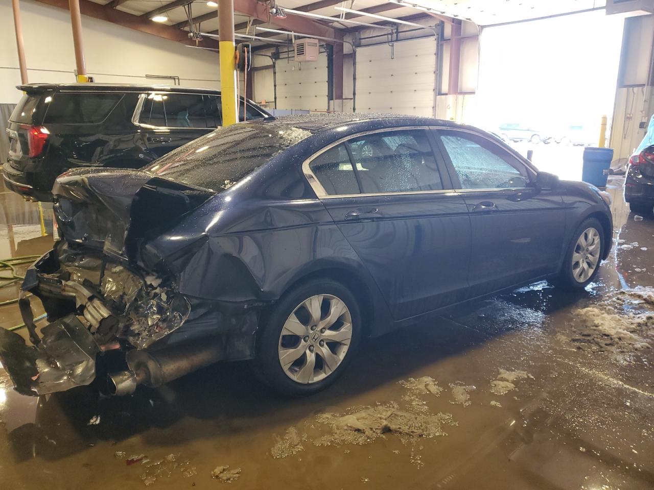 2009 Honda Accord - Image 3