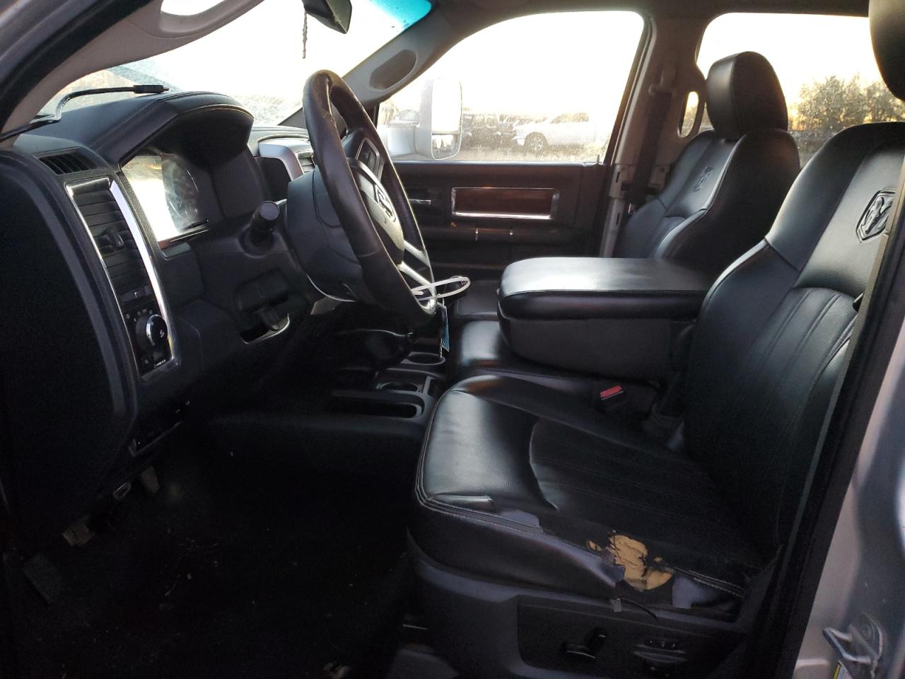 2010 Dodge RAM - Image 7