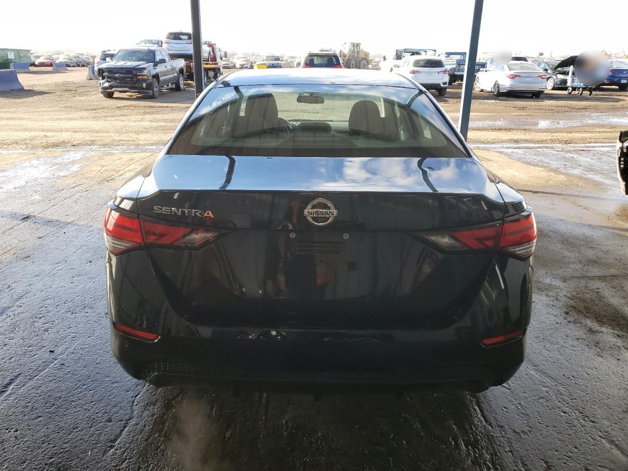 2020 Nissan Sentra - Image 6