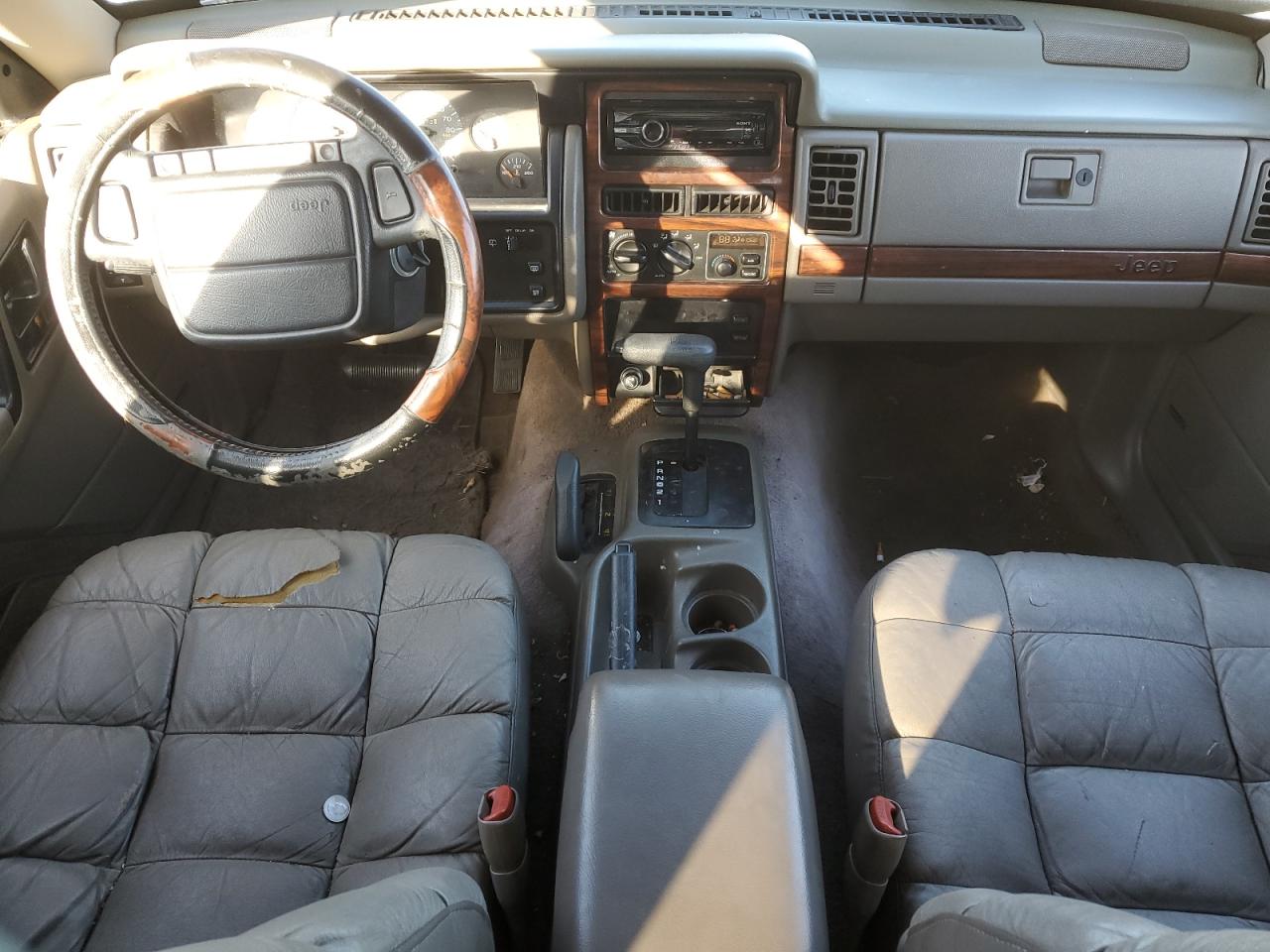 1995 Jeep Grand Cherokee - Image 8