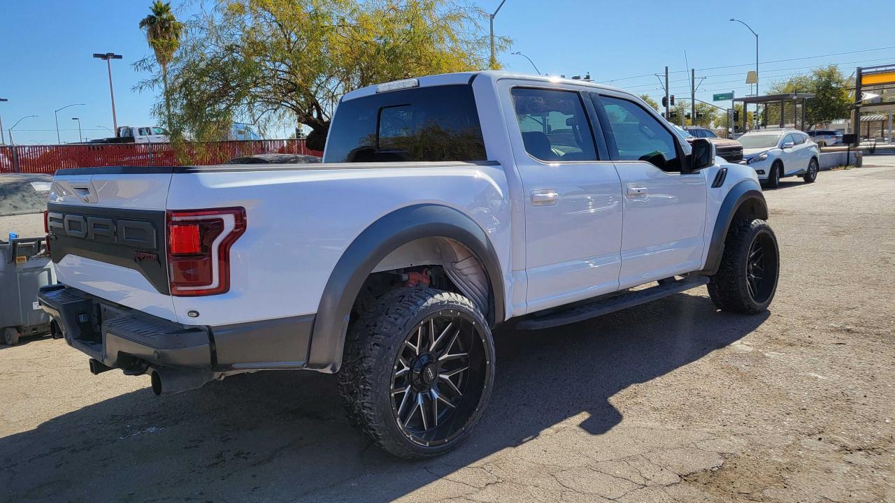 2019 Ford F-150 - Image 4