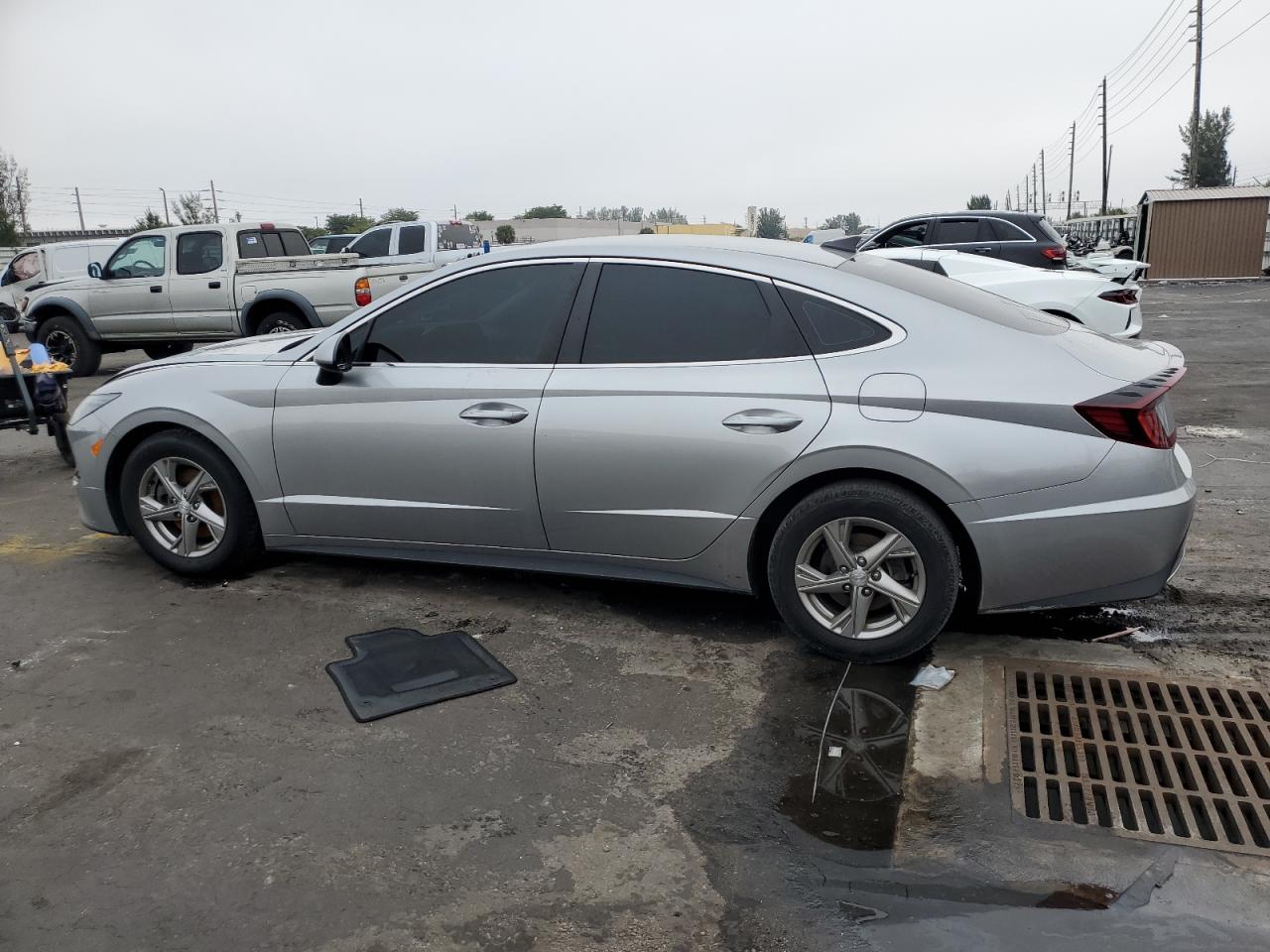 2021 Hyundai Sonata - Image 2