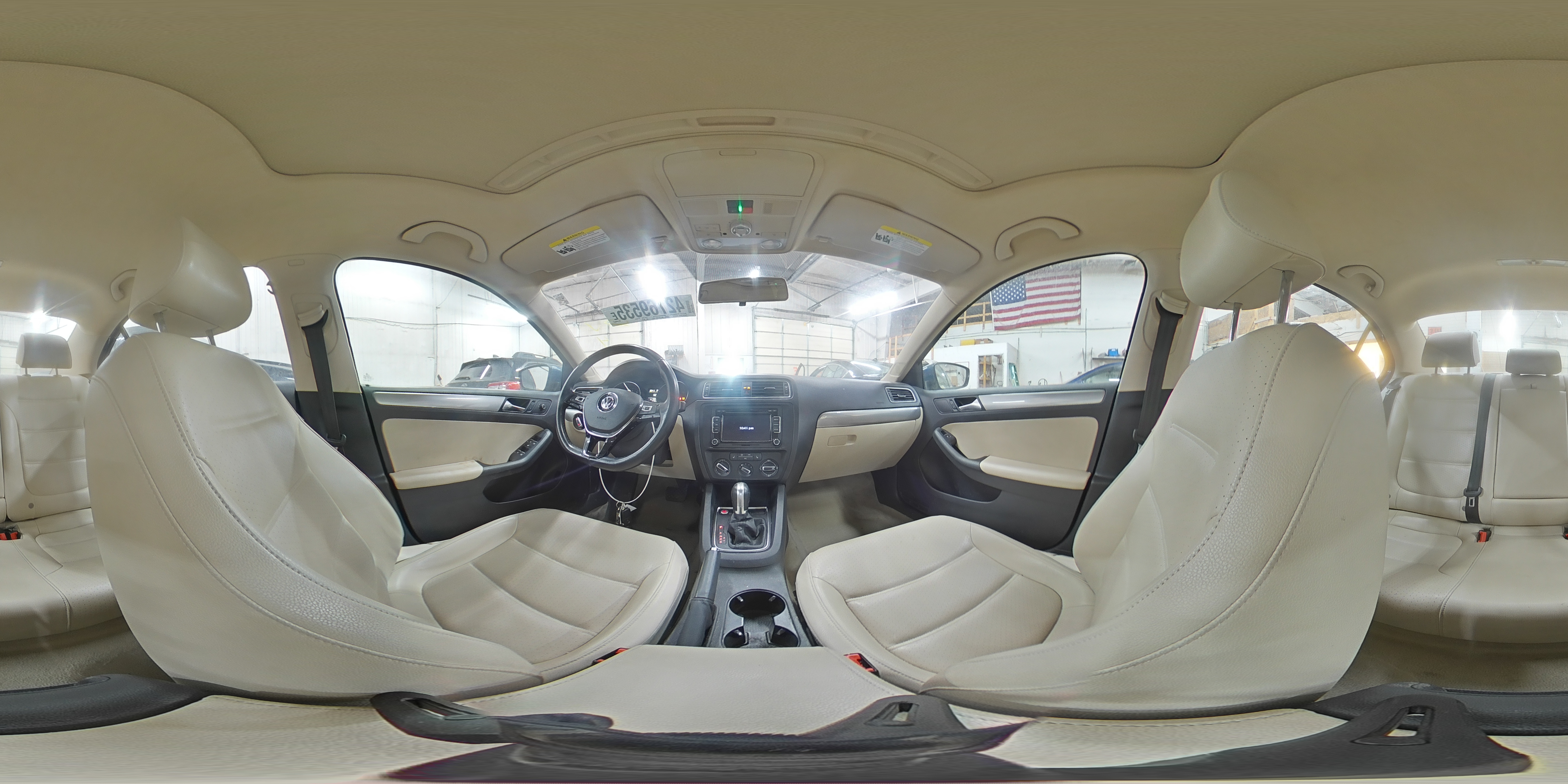 2017 Volkswagen Jetta - Image 13