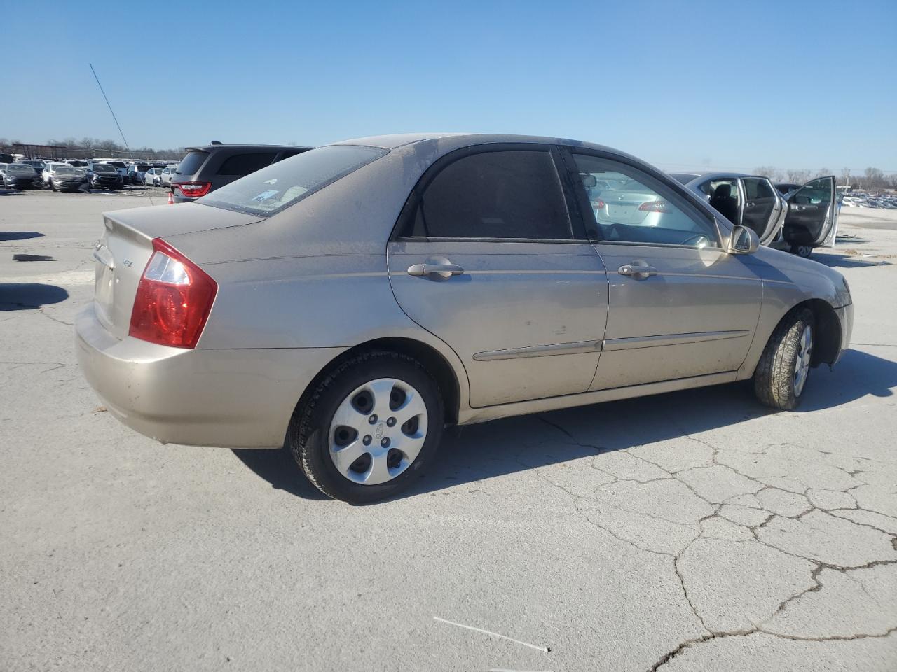 2006 Kia Spectra - Image 3