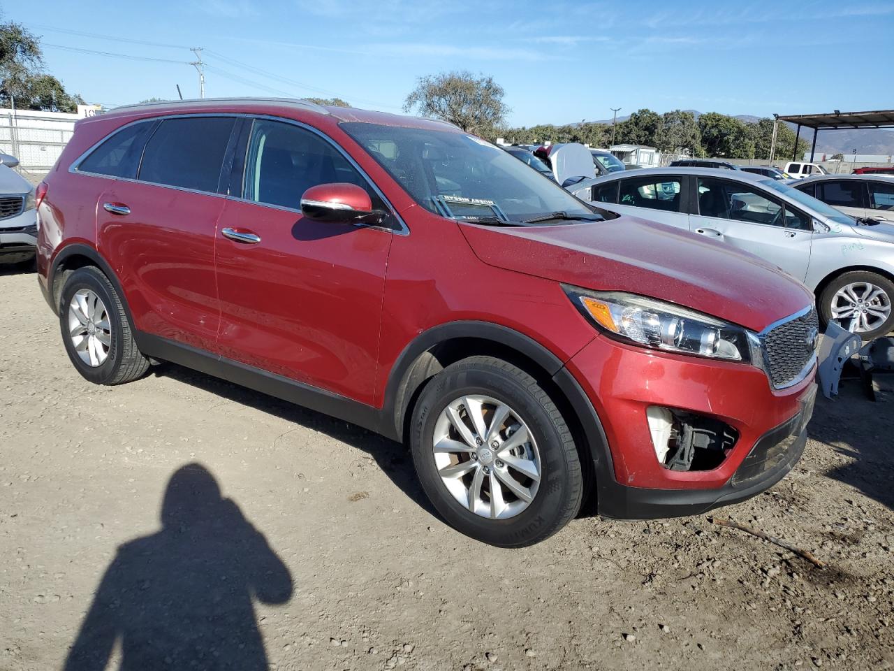 VIN 5XYPG4A30HG243842 2017 KIA SORENTO no.4