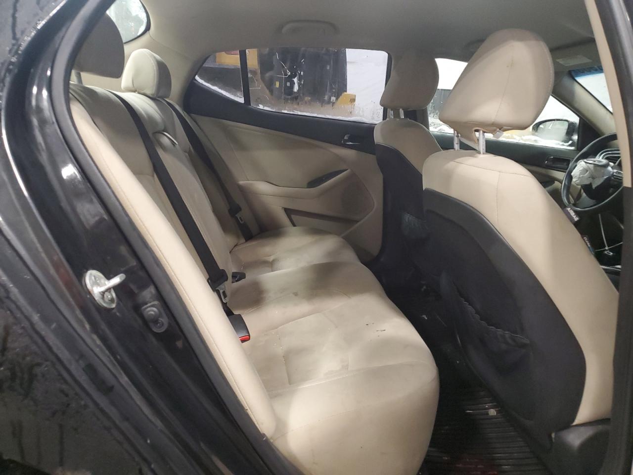 2015 Kia Optima - Image 10