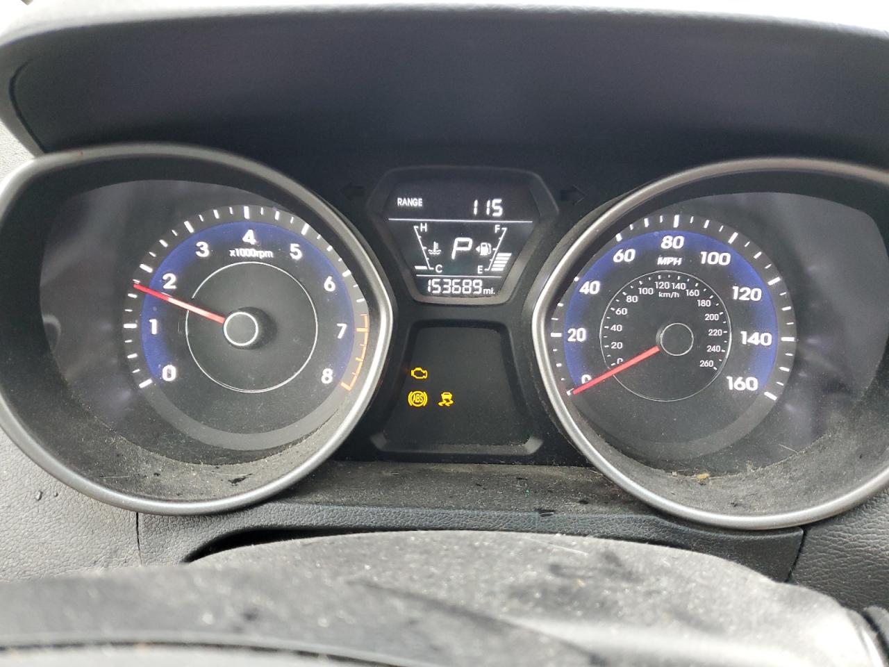 2016 Hyundai Elantra - Image 9