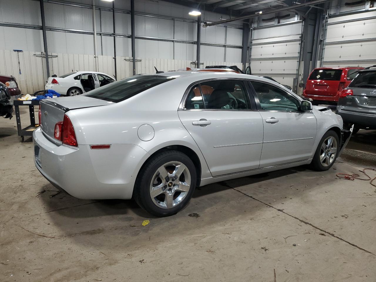 2010 Chevrolet Malibu - Image 3