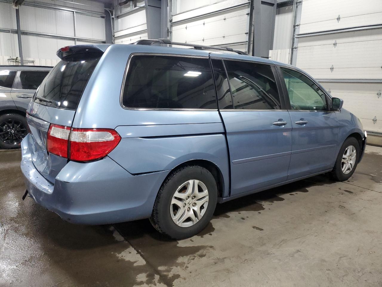 2006 Honda Odyssey - Image 3