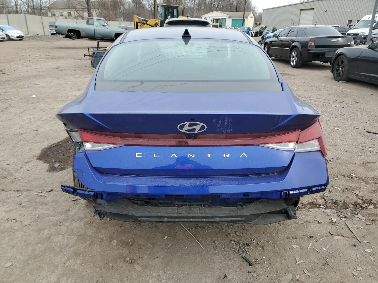 2024 Hyundai Elantra - Image 6