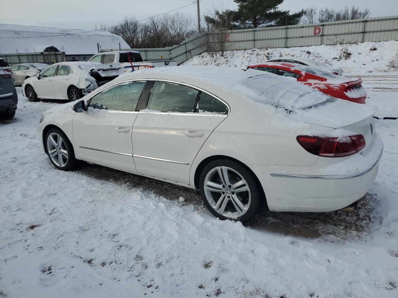 2015 Volkswagen Passat CC - Image 2
