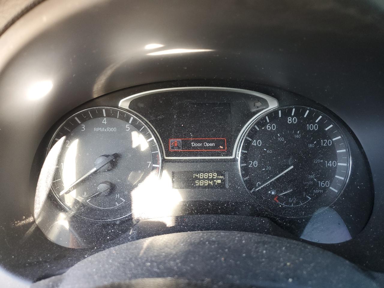 2015 Nissan Altima - Image 9