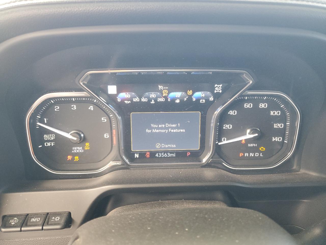2021 GMC Sierra - Image 9