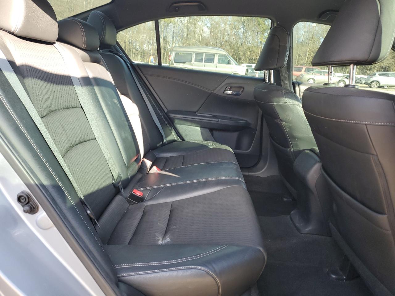 2016 Honda Accord - Image 10