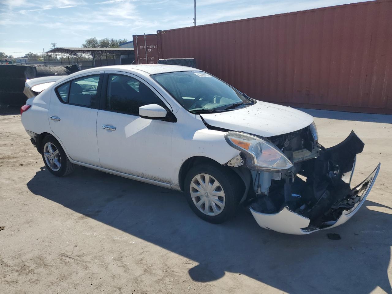 2016 Nissan Versa - Image 4