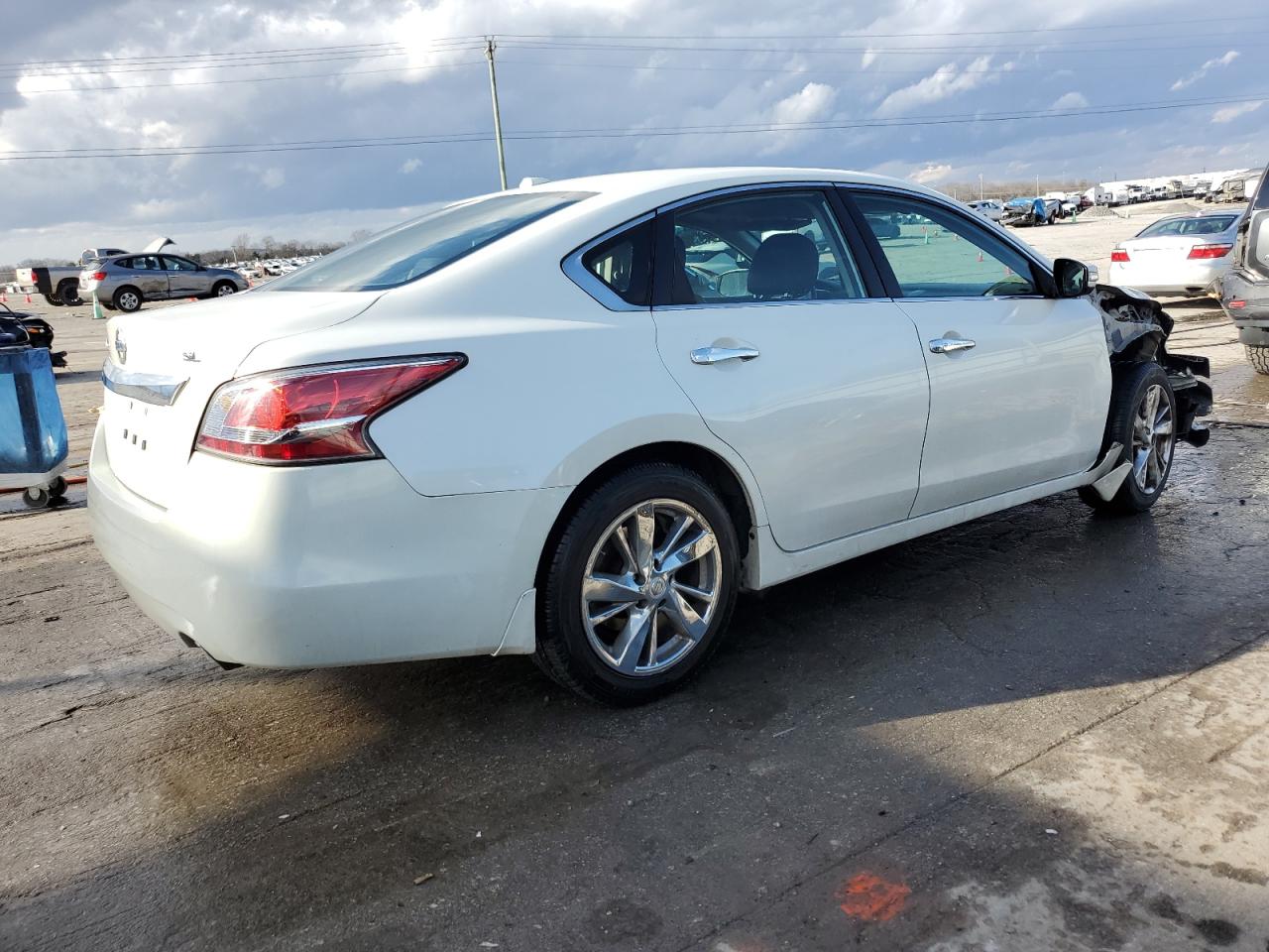 2015 Nissan Altima - Image 3