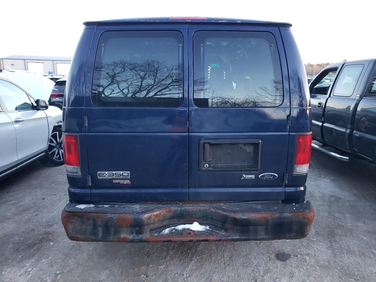 2012 Ford Econoline - Image 6