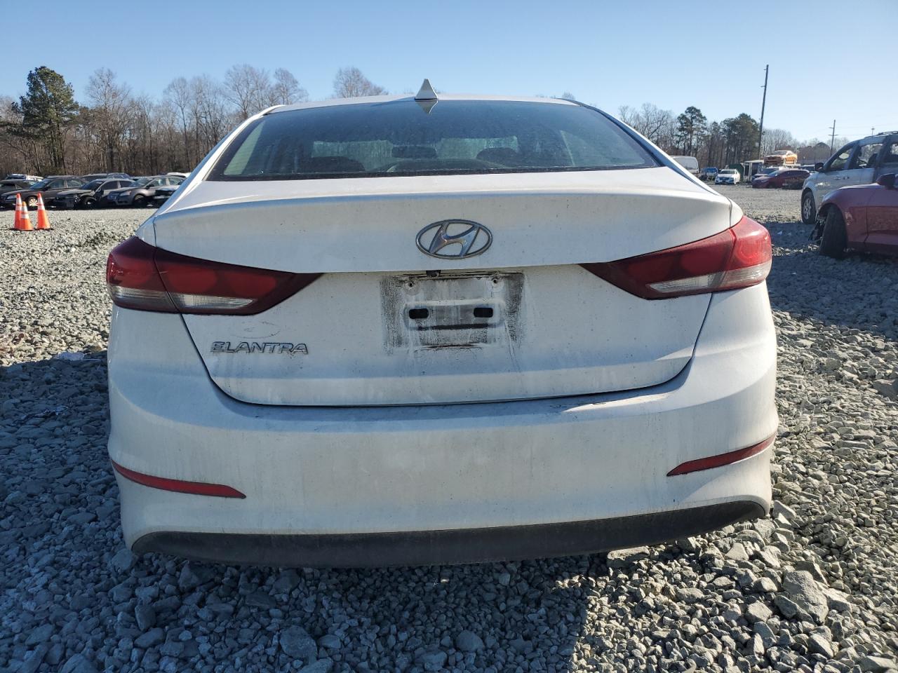 2018 Hyundai Elantra - Image 6
